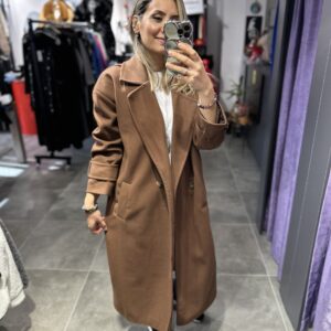 KAHVERENGİ KOL DÜĞMELİ UZUN KABAN