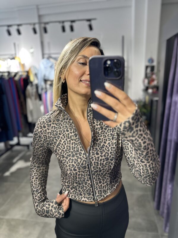 LEOPAR FERMUARLI UZN. KOL. KISA SWEAT - Görsel 3