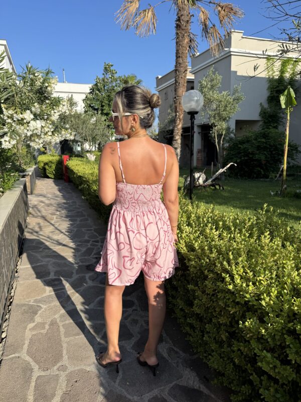 PEMBE RENKLİ KISA TULUM - Görsel 2